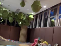 -水桶王国主题餐厅·聚会·生日派对·亲子活动·家庭套餐(亚龙湾希尔顿店)