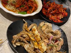 -沪小胖小龙虾(淮海中路旗舰店)