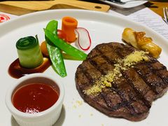 -半悦牛排(龙湖西宸天街店)