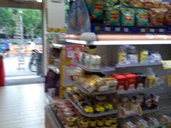 -全家便利店(中原二店)