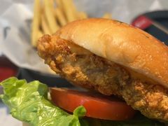 -必胜客(白广路店)