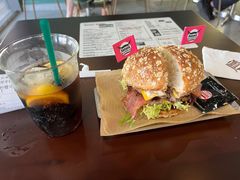 双层西部牛肉汉堡-汉堡双倍·喜鹊堡
