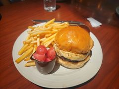 -MAGPIE喜鹊派餐厅(华侨城店)