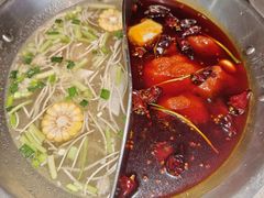 -洞子口重庆鲜货火锅(楚翘城旗舰店)