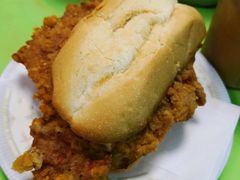 猪扒包-胜利茶餐室