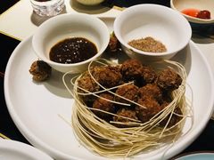 金牌干炸丸子-京味斋·北京烤鸭(华威桥北工大店)