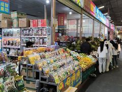 -曼阁市场水果批发市场