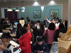 等位区-TOUCH泰奇(祝桥振兴街店)