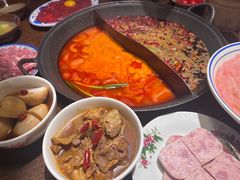 -萍姐火锅·公路夜市(武汉首店)