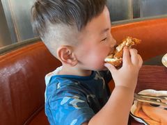 -WOLFGANG PUCK KITCHEN & BAR(迪士尼小镇店)