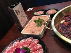 -重庆爽翻天老火锅(临平万达广场店)