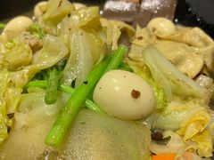 -万记麻辣烫国展总店
