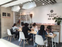 -美糖美甲美睫连锁