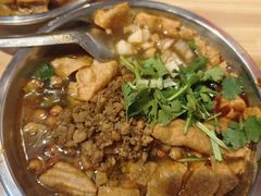-柳州肥姨妈大骨螺蛳粉(东靖路店)