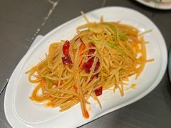 酸辣土豆丝-西域盛宴烧烤新疆菜清真餐厅(古美店)