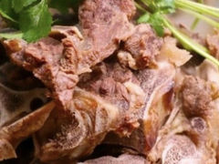 酱香手抓牛骨-柴窝堡辣子鸡(文艺路店)