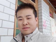 -三好食堂(煎饺·馄饨·肉饼米线·盛世广场店)