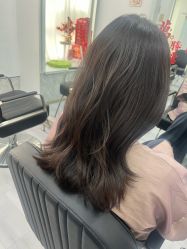 -LILI·HAIR SALON理理造型