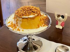 -Café Monson