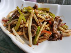 水竹根炒牛肉-东馆和天下特色餐饮(工农店)