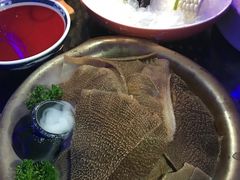 绿色肚王脆毛肚-大隐·成都火锅Bistro(合生麒麟新天地店)