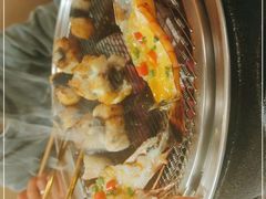 -围炉肉舍•炭烤活鳗•丹东海鲜烤肉(步行街店)