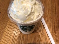 -星巴克(深圳梅林虹湾店)