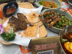 -小董哥烤串·爆汁大油边(故宫店)