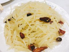 酸辣土豆丝-清真永恒华威肉饼(潘家园店)