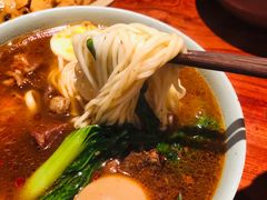 -亮亮面馆(经六路店)