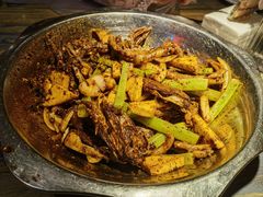 -嘎嘎鸭下巴·爆辣干锅(明教寺店)