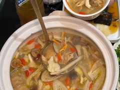 -桥边小楼·手工云南菜·古城观景小楼