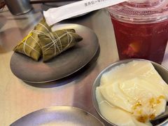 -蓉三少冒烤鸭·四川小吃集(北京首店)