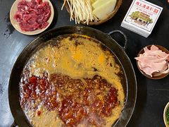 -岗上渣渣老火锅(两路口店)