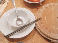 -蜜桃餐厅·伴山(湖滨商业街店)