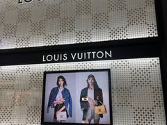 -LV路易威登(德基广场店)