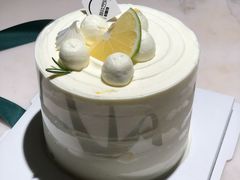 -山与蓝·轻糖鲜果蛋糕(勒泰店)