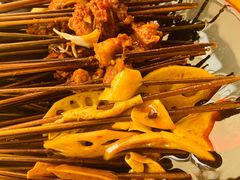 -拈签一笑黄牛肉辣卤串串