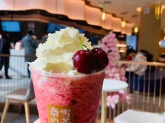 -奈雪的茶(青岛卓悦里INTOWN店)