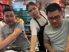 -三妹小龙虾·黄油蟹(华侨城总店)