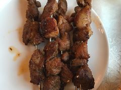 生烤羊肉串-那达慕蒙古风味酒楼
