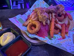 -Famous肥猫墨西哥音乐餐吧(五棵松华熙LIVE店)