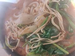 -曹宝林砂锅麻辣烫(星光路店)