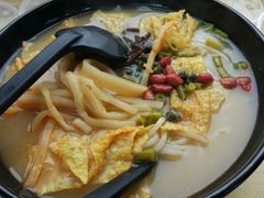 小蛮妞螺蛳粉-小蛮妞家螺蛳粉(凯旋路店)
