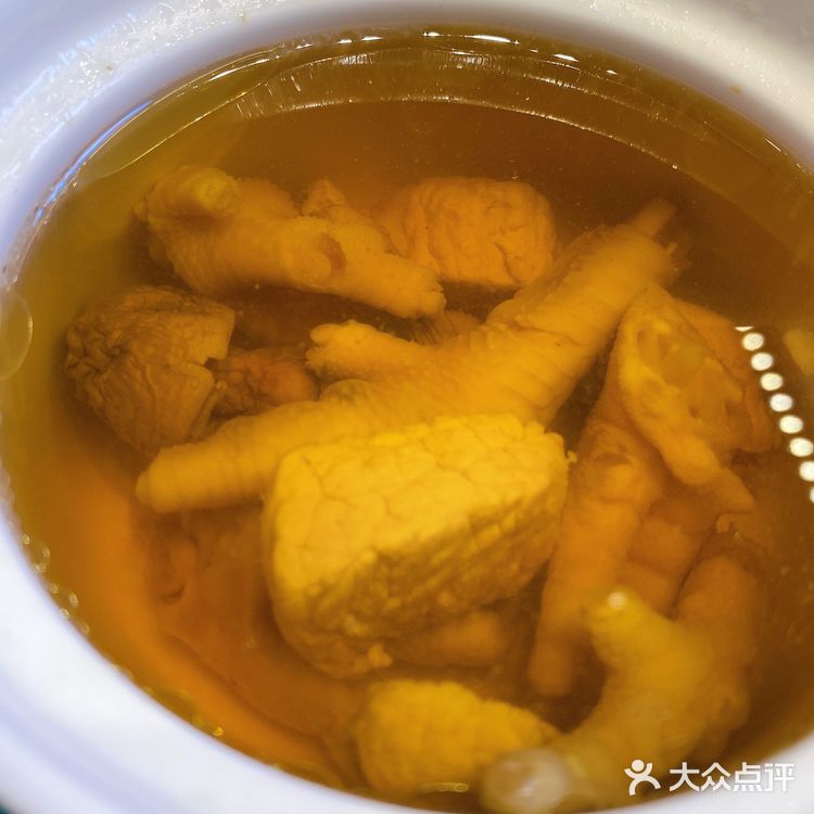 一口鸡肉三口饭鸡小煖美食