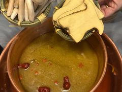 -慢丽江·云南野生菌土鸡锅(付家庄店)