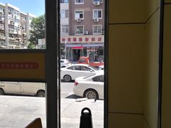 -华莱士·全鸡汉堡(五号路店)