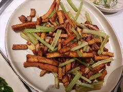 客家小炒-鹿港小镇(金虹桥国际中心店)