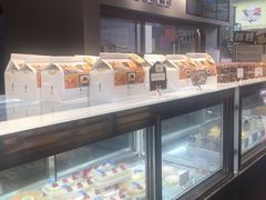 面包甜点陈列柜-糖涩(新佳丽店)