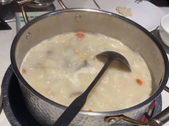 -煲王粤菜餐厅(中侨中心店)